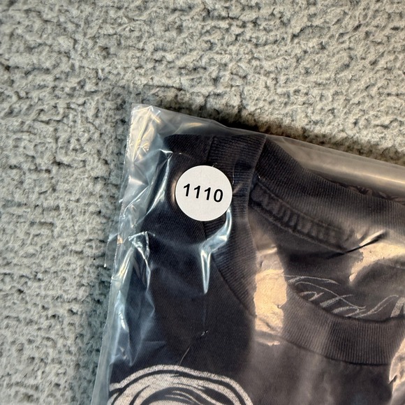 Y2K Fatal Clothing T-Shirt Size Medium 2000s Perfectly Faded Tattoo Double Sided - Picture 9 of 9
